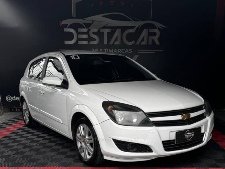 CHEVROLET - VECTRA - 2010/2011 - Branca - R$ 41.900,00